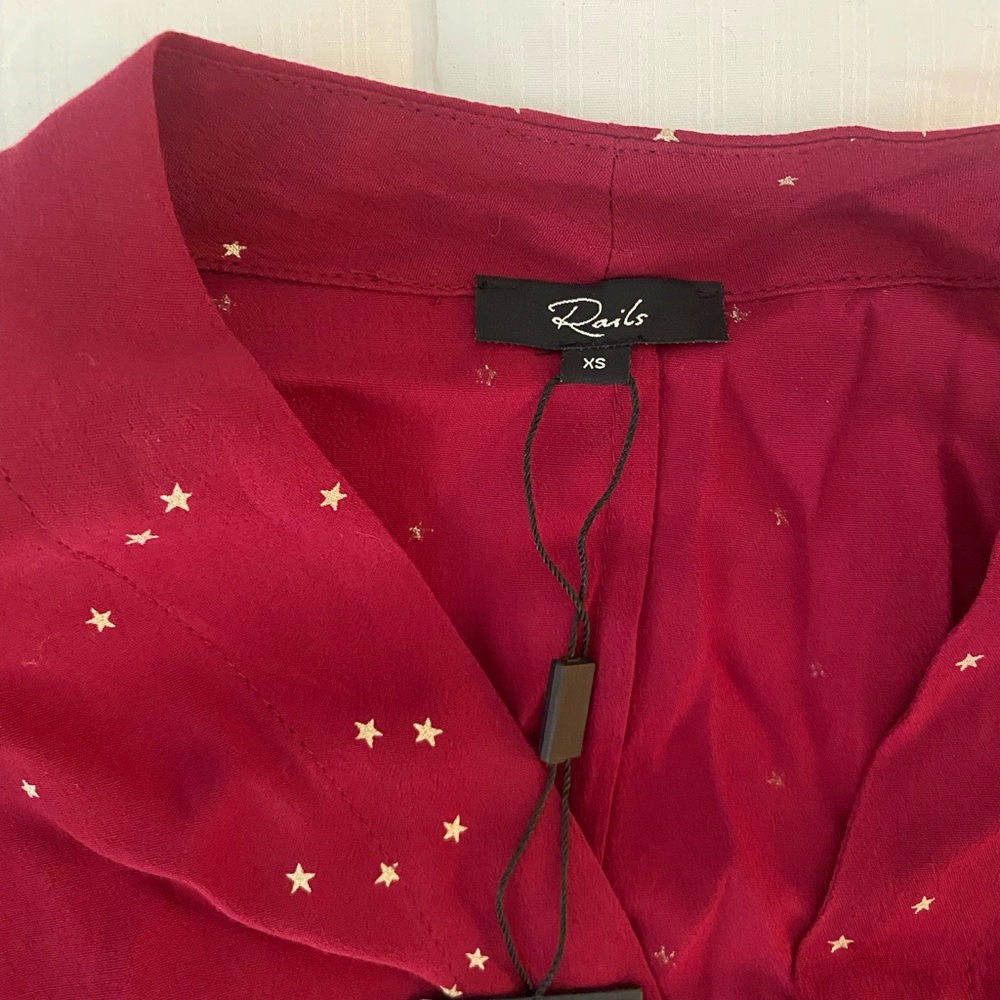 BNWT XS rails top